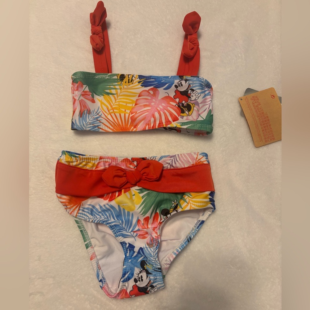 NWT Girl’s Minnie Mouse Hawaiian Print Bikini Size 4